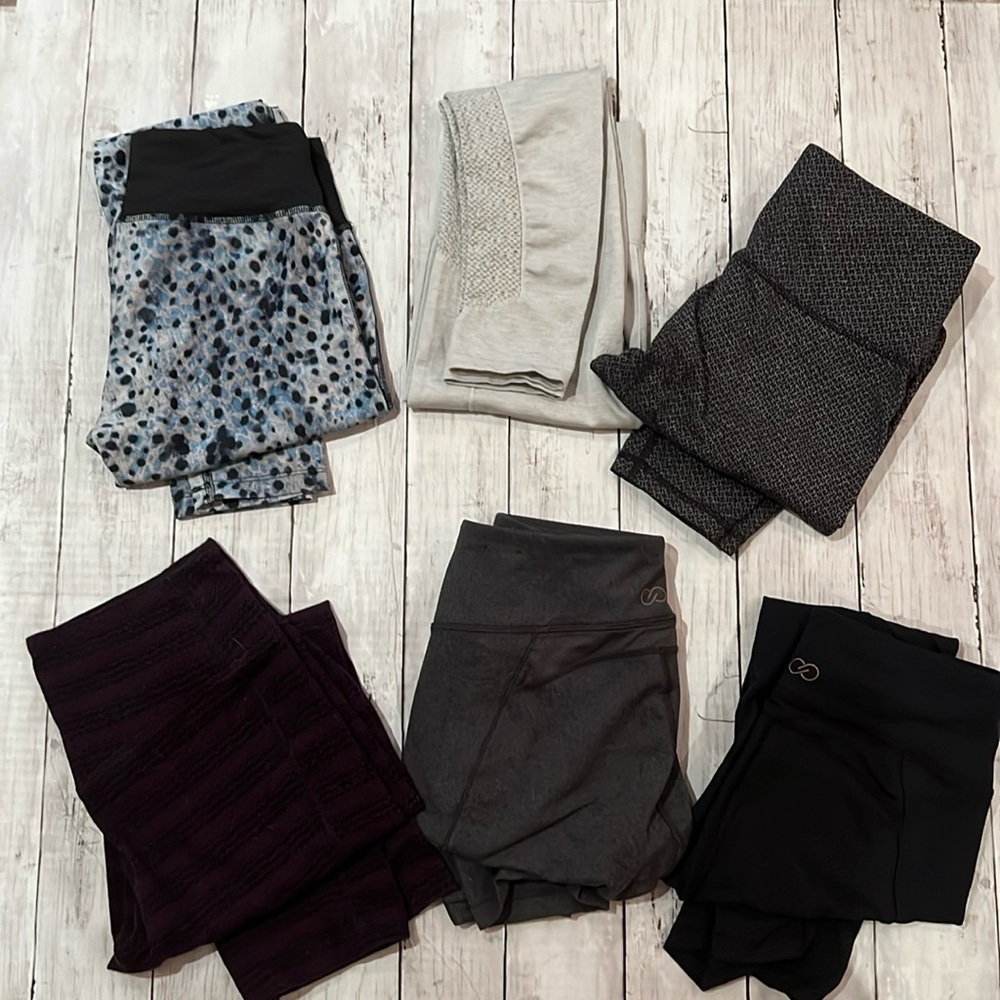 ⭐️Bundle⭐️ 6 pairs of leggings, size small
